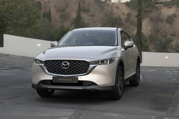 Mazda CX-5 photo