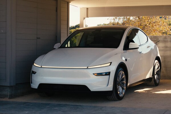 Tesla Model Y Official