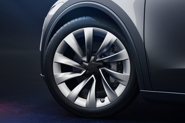 Tesla Model Y Official
