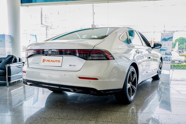 รูป Honda Accord