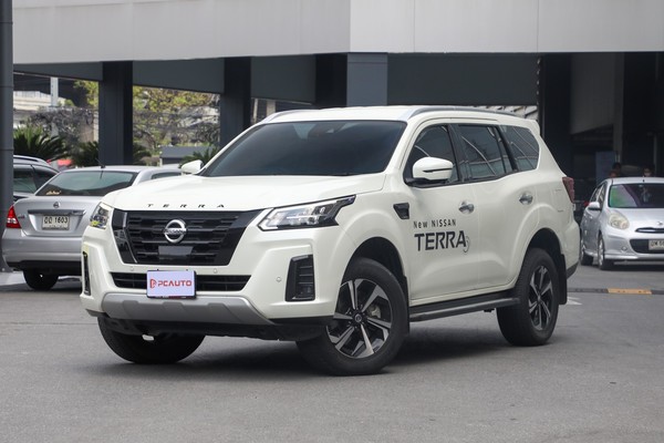 รูป Nissan Terra
