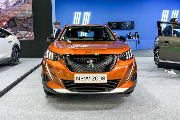 รูป Peugeot 2008