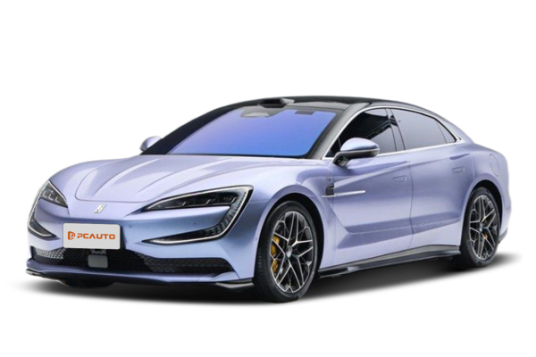 BYD YangWang U7 